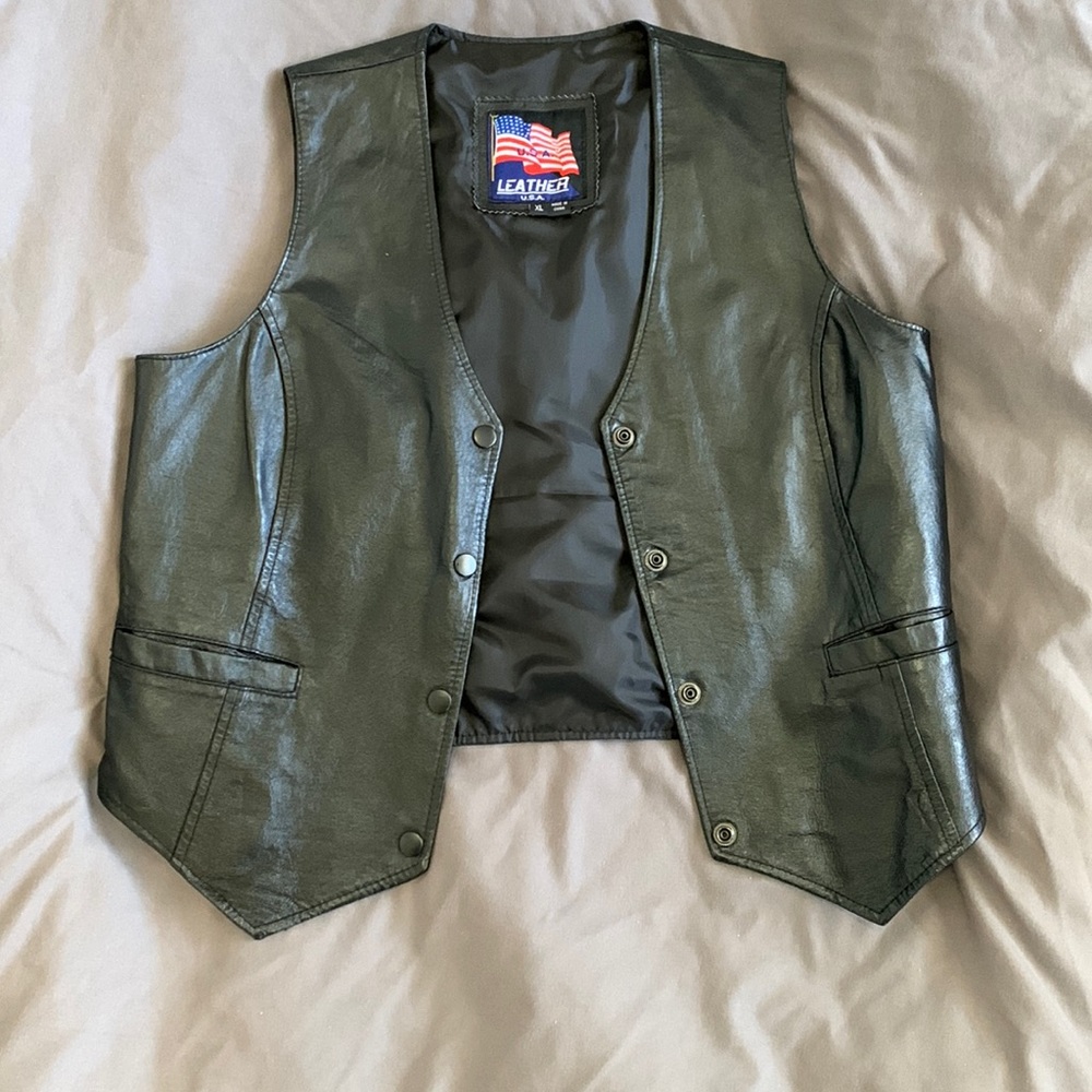 Leather Vest with buttons